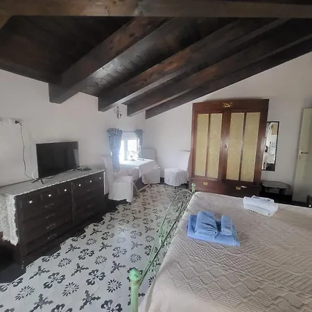 House Romantic Liberty In Vista Mare *